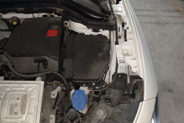 Used Mercedes-Benz GLA 2020 GLA 200 Engine Bay Left