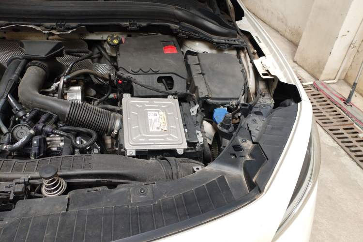 Used Mercedes-Benz GLA 2020 GLA 180 Engine Bay Left