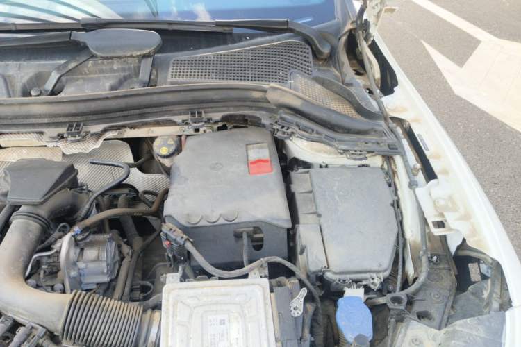 Used Mercedes-Benz GLA 2020 GLA 180 Engine Bay Left