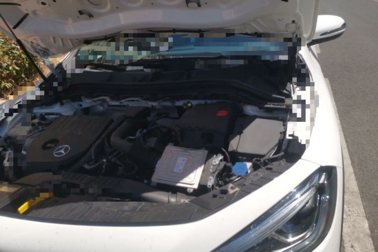 Used Mercedes-Benz GLA 2020 GLA 200 Engine Bay Left