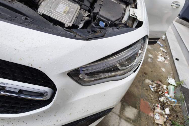Used Mercedes-Benz GLA 2020 GLA 200 Engine Bay Left