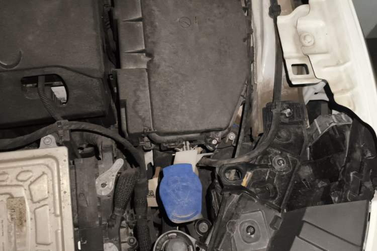 Used Mercedes-Benz GLA 2020 GLA 200 Engine Bay Left