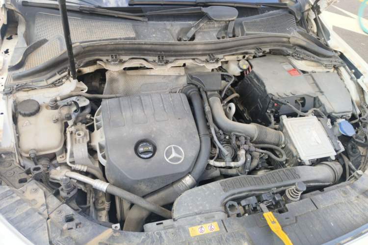 Used Mercedes-Benz GLA 2020 GLA 180 Engine Bay