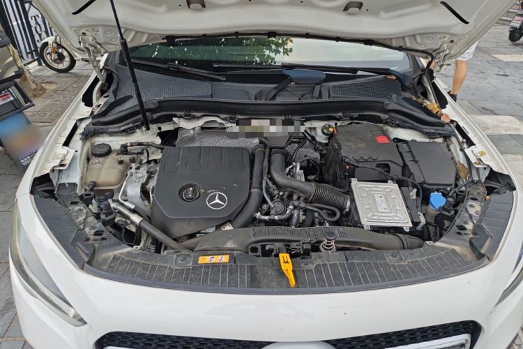 Used Mercedes-Benz GLA 2020 GLA 180 Engine Bay