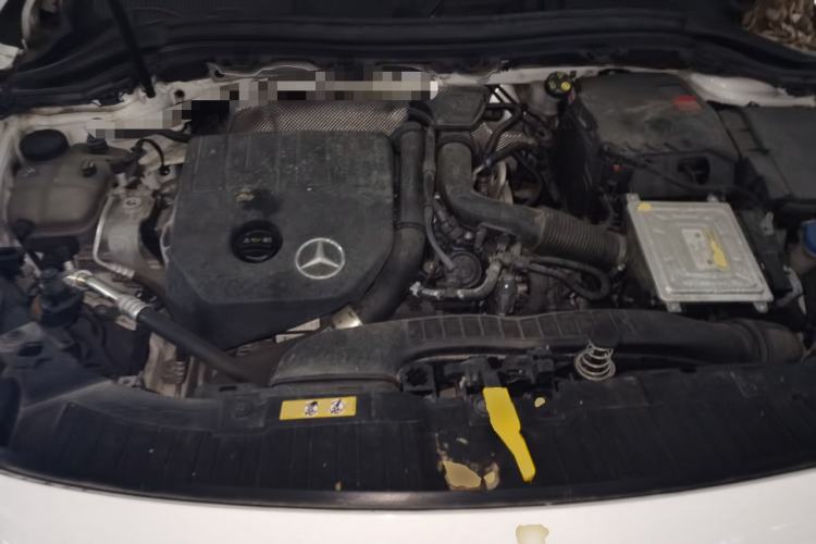 Used Mercedes-Benz GLA 2020 GLA 200 Engine Bay