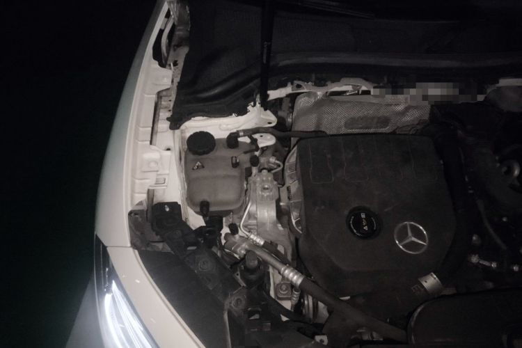 Used Mercedes-Benz GLA 2020 GLA 200 Engine Bay Right