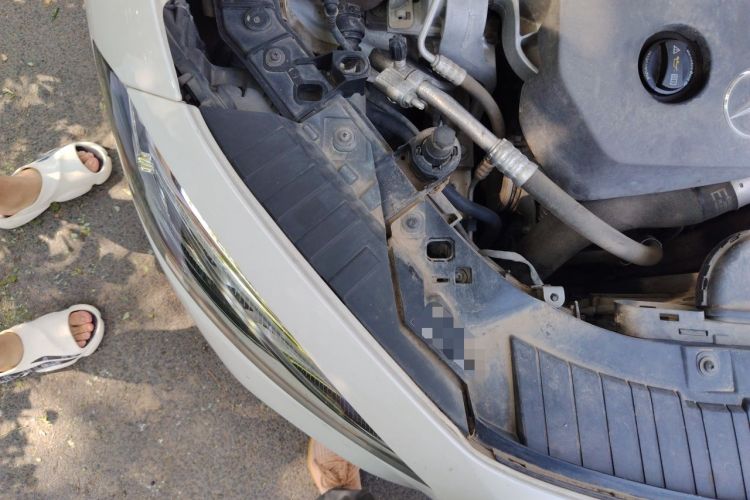 Used Mercedes-Benz GLA 2020 GLA 200 Engine Bay Right