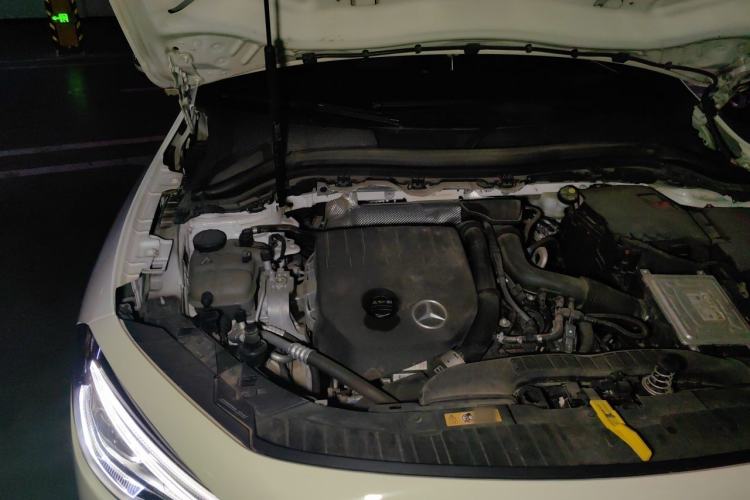 Used Mercedes-Benz GLA 2020 GLA 200 Engine Bay Right