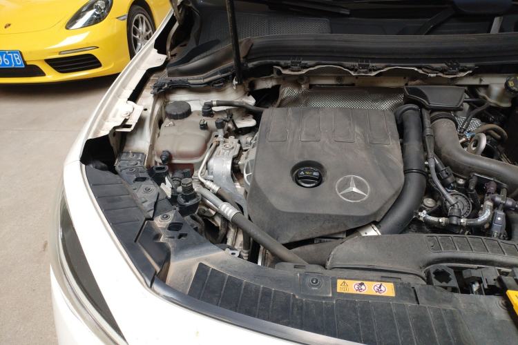 Used Mercedes-Benz GLA 2020 GLA 180 Engine Bay Right