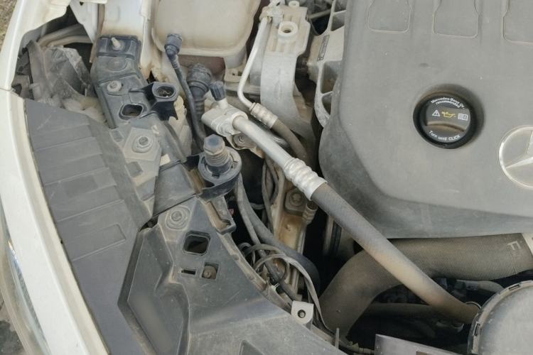 Used Mercedes-Benz GLA 2020 GLA 200 Engine Bay Right