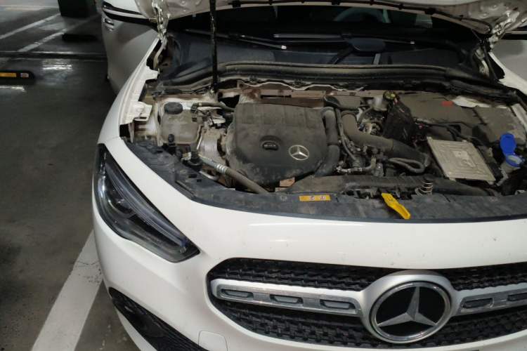 Used Mercedes-Benz GLA 2020 GLA 200 Engine Bay Right