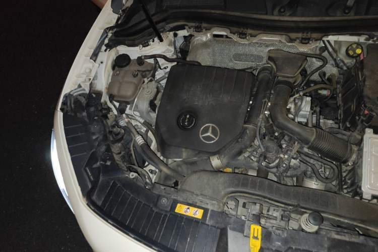 Used Mercedes-Benz GLA 2020 GLA 200 Engine Bay Right
