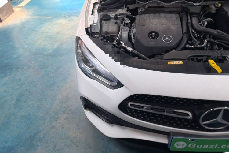 Used Mercedes-Benz GLA 2020 GLA 200 4MATIC Engine Bay Right