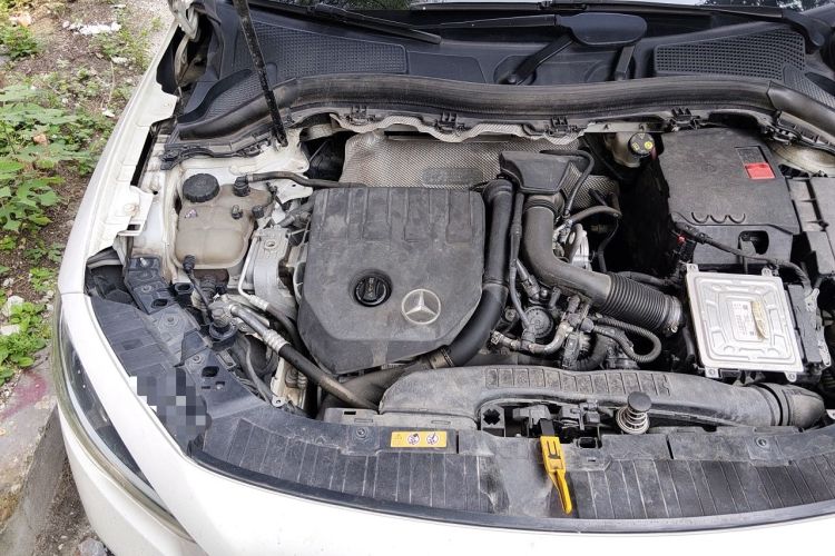 Used Mercedes-Benz GLA 2020 GLA 180 Engine Bay Right