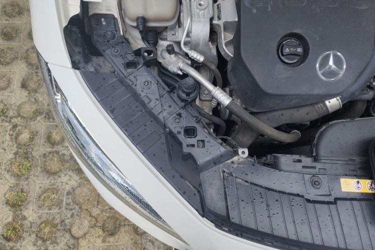 Used Mercedes-Benz GLA 2020 GLA 200 Engine Bay Right