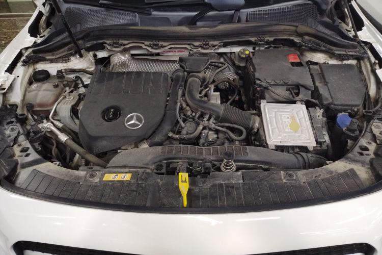 Used Mercedes-Benz GLA 2020 GLA 200 Engine Bay