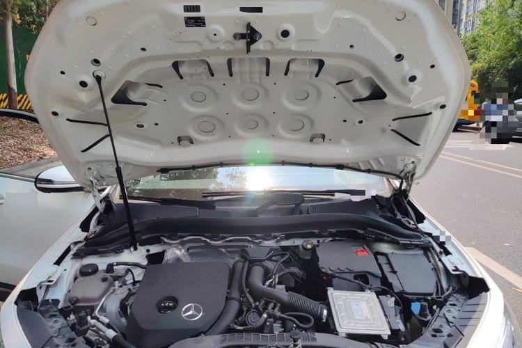 Used Mercedes-Benz GLA 2020 GLA 200 Engine Bay