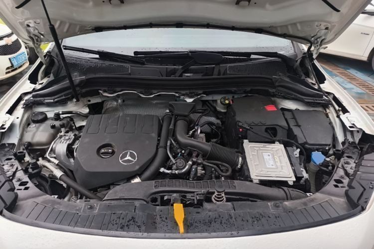 Used Mercedes-Benz GLA 2020 GLA 200 Engine Bay
