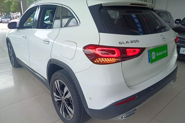 Used Mercedes-Benz GLA 2020 GLA 200 Exterior 2