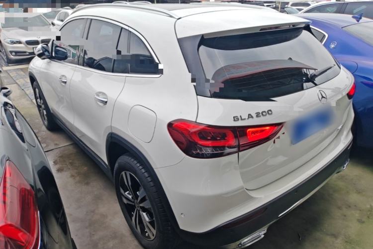 Used Mercedes-Benz GLA 2020 GLA 200 Exterior 2