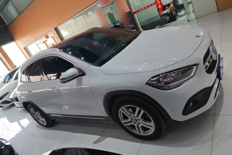 Used Mercedes-Benz GLA 2020 GLA 180 Exterior 2