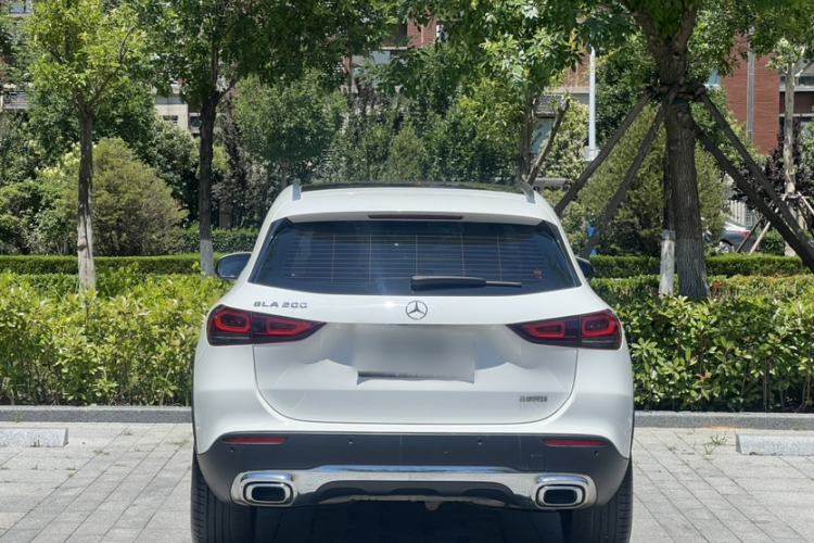 Used Mercedes-Benz GLA 2020 GLA 200 Exterior 2