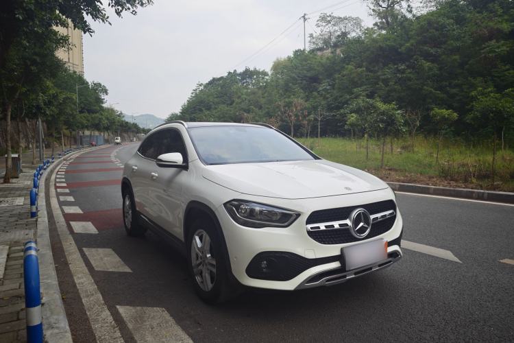 Used Mercedes-Benz GLA 2020 GLA 180 Exterior 2