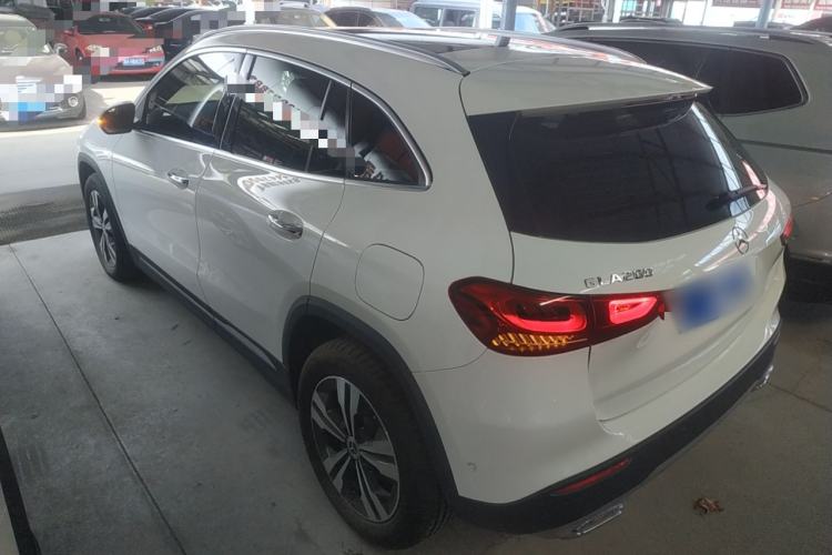 Used Mercedes-Benz GLA 2020 GLA 200 Exterior 2
