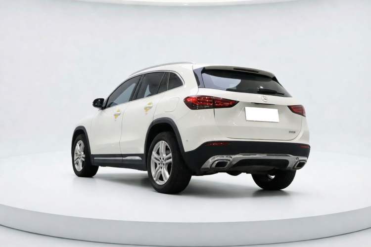 Used Mercedes-Benz GLA 2020 GLA 180 Exterior 2