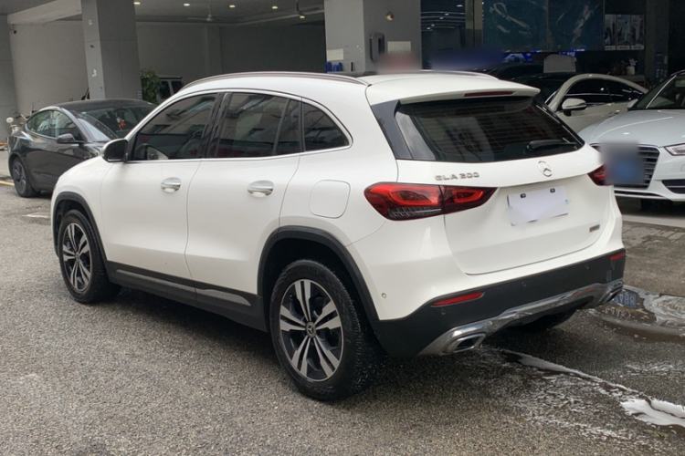 Used Mercedes-Benz GLA 2020 GLA 200 Exterior 3