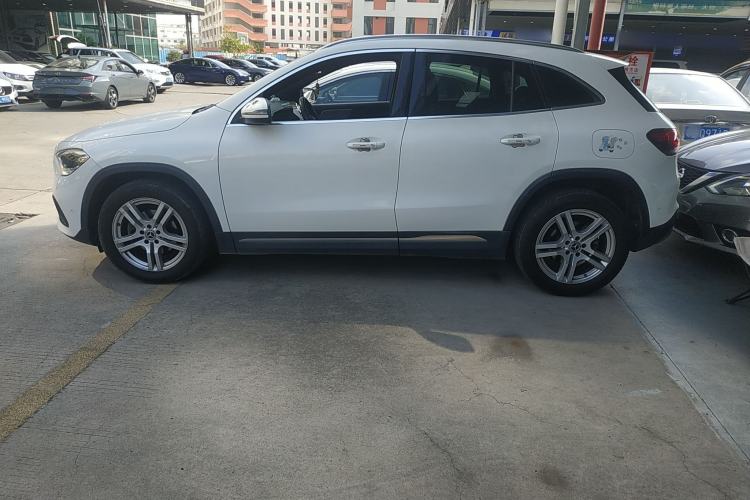 Used Mercedes-Benz GLA 2020 GLA 180 Exterior 3