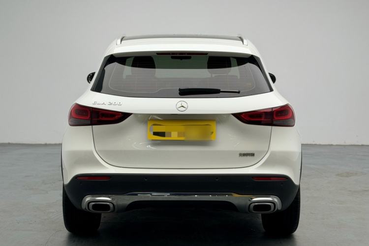 Used Mercedes-Benz GLA 2020 GLA 200 Exterior 4