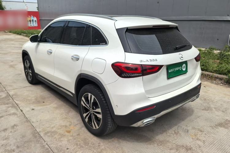 Used Mercedes-Benz GLA 2020 GLA 200 Exterior 4