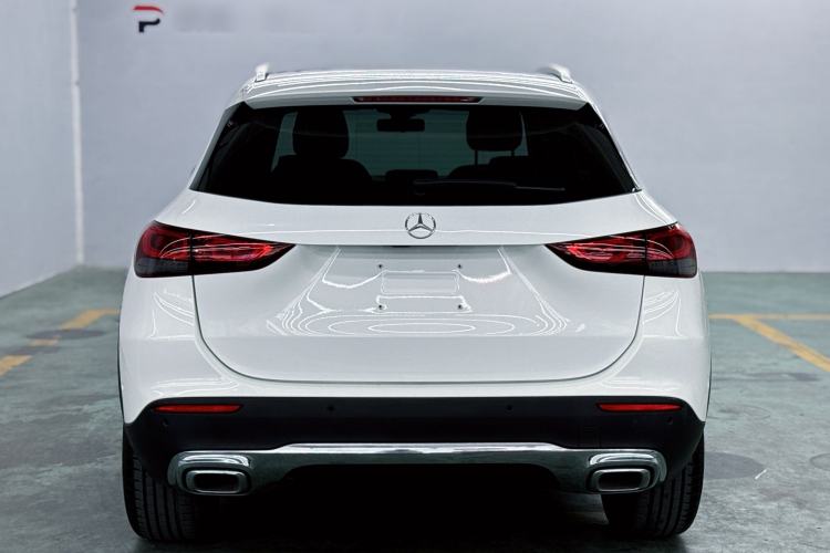 Used Mercedes-Benz GLA 2020 GLA 200 Exterior 4
