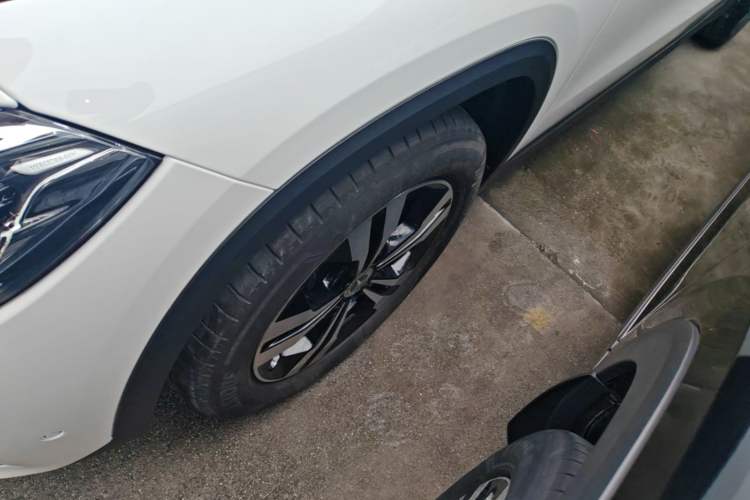 Used Mercedes-Benz GLA 2020 GLA 200 Exterior 4