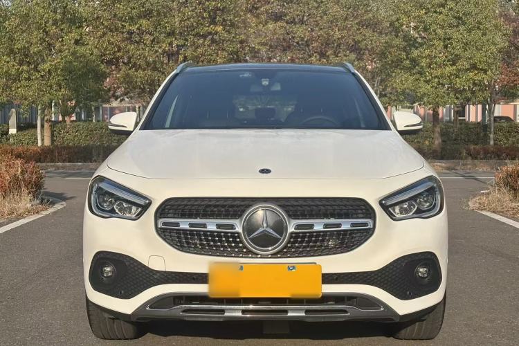 Used Mercedes-Benz GLA 2020 GLA 200 Exterior 4