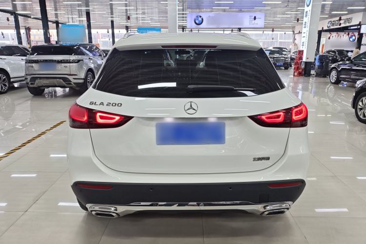 Used Mercedes-Benz GLA 2020 GLA 200 Exterior 4