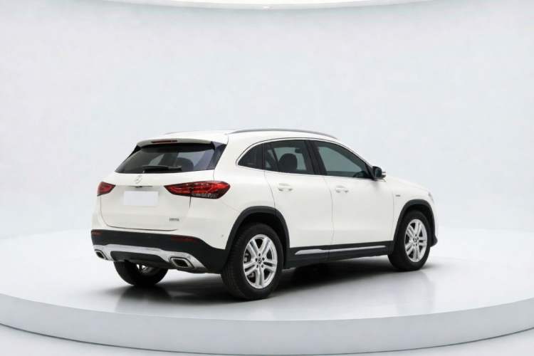 Used Mercedes-Benz GLA 2020 GLA 180 Exterior 4
