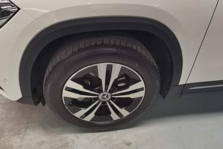 Used Mercedes-Benz GLA 2020 GLA 200 Exterior 4