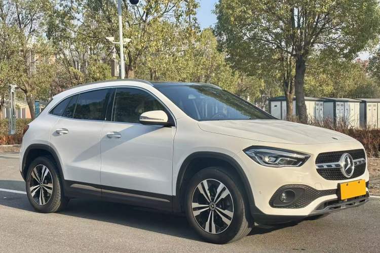 Used Mercedes-Benz GLA 2020 GLA 200 Exterior 5
