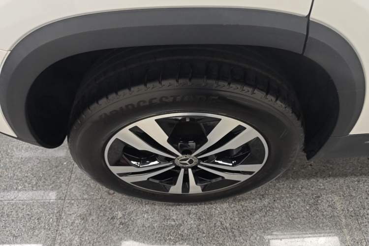 Used Mercedes-Benz GLA 2020 GLA 200 Exterior 5