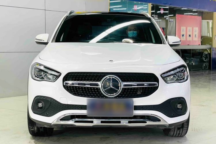 Used Mercedes-Benz GLA 2020 GLA 200 Exterior 5
