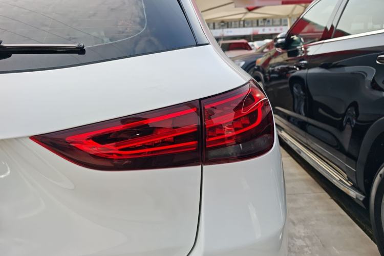 Used Mercedes-Benz GLA 2020 GLA 180 Exterior 6