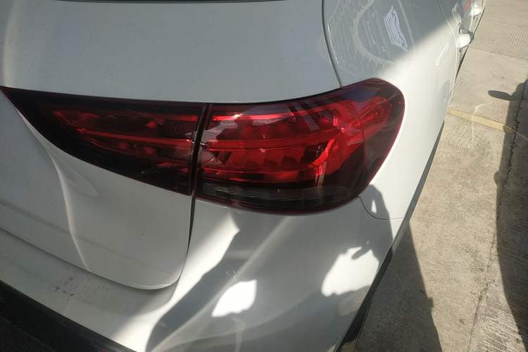 Used Mercedes-Benz GLA 2020 GLA 180 Exterior 6