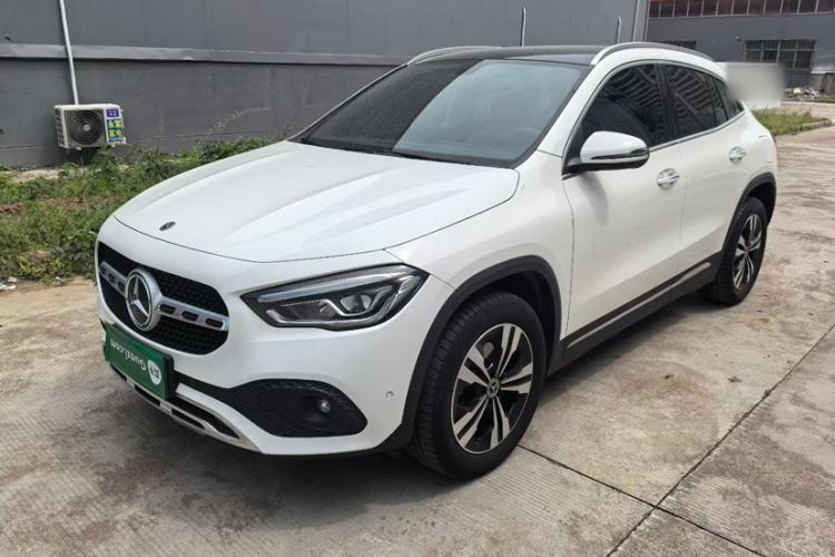 Used Mercedes-Benz GLA 2020 GLA 200 Exterior 8