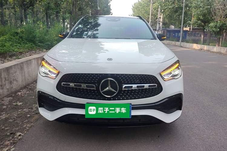 Used Mercedes-Benz GLA 2020 GLA 200 4MATIC Front