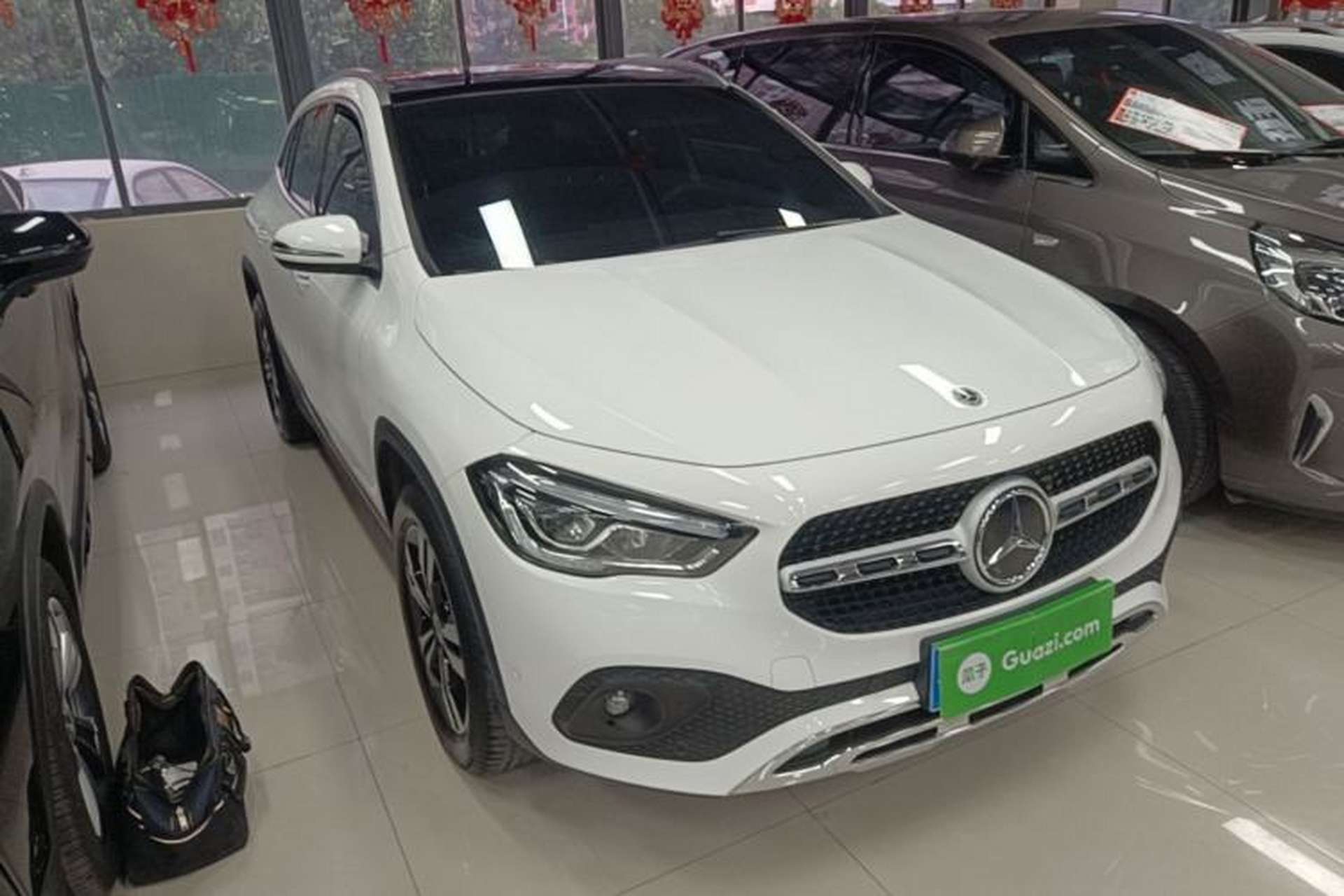 Used Mercedes-Benz GLA 2020 GLA 200 Front Right 45 Deg