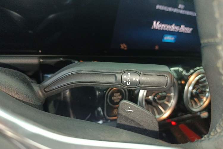 Used Mercedes-Benz GLA 2020 GLA 180 Gear Lever