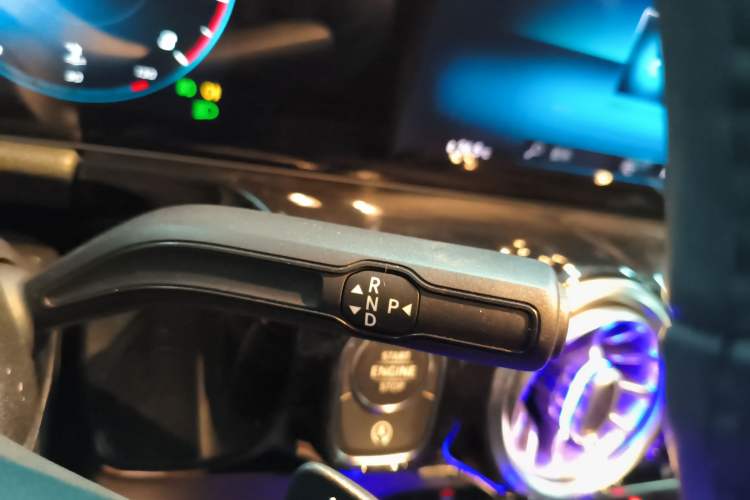 Used Mercedes-Benz GLA 2020 GLA 180 Gear Lever