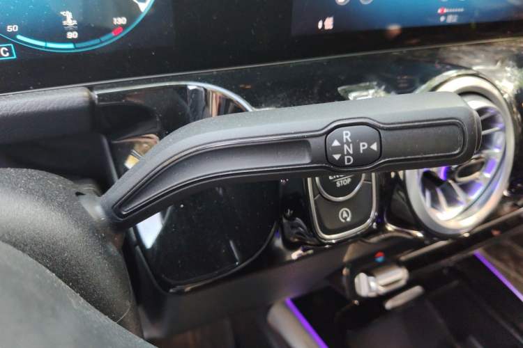 Used Mercedes-Benz GLA 2020 GLA 200 Gear Lever